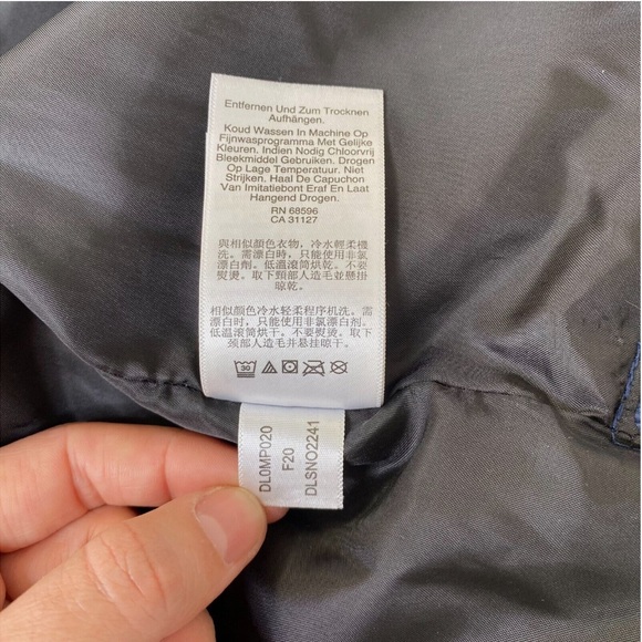 DKNY Puffer Jacket - Picture 11 of 12
